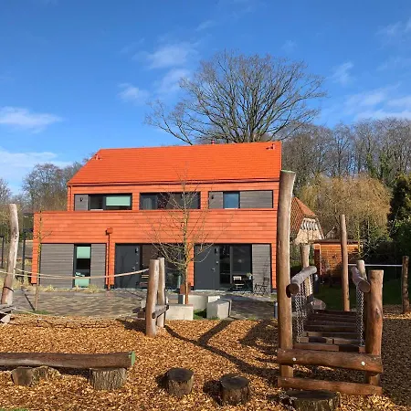 Lejlighed De Ole School Ferienapartments Medium-apartment 02 , Huus Stranden Hohwacht